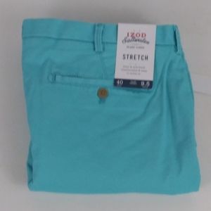 Izod relaxed Shorts Blue classic flat front size 40